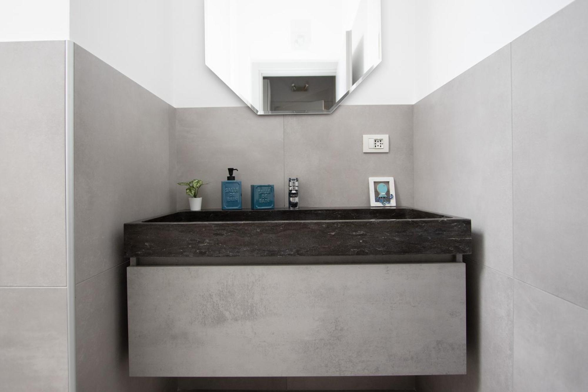 米兰Penthouse With Patio & 2 Baths, 10 Min To Duomo公寓 外观 照片