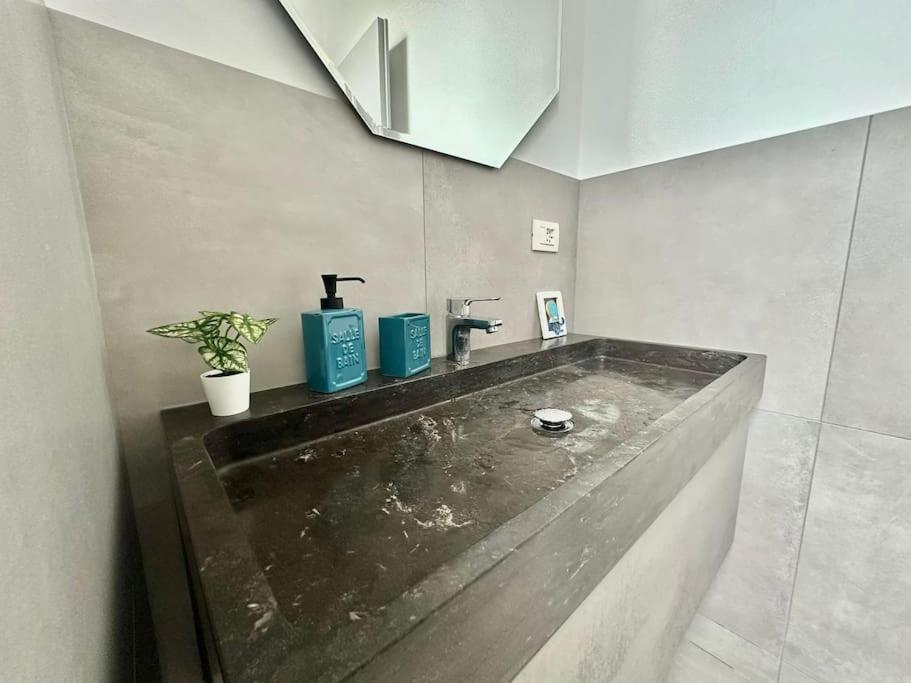 米兰Penthouse With Patio & 2 Baths, 10 Min To Duomo公寓 外观 照片